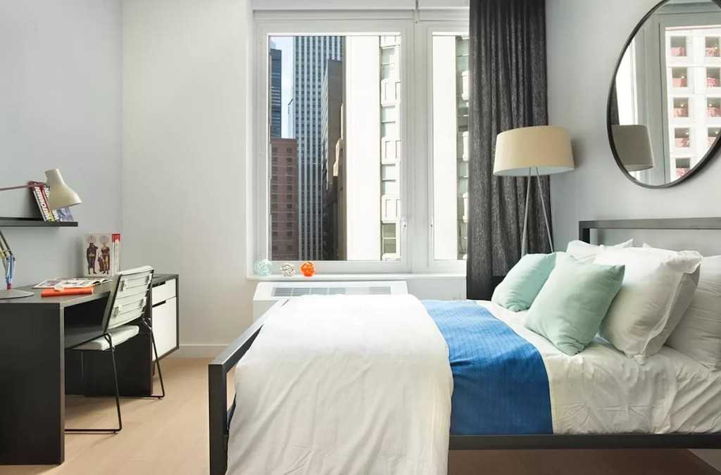 Listing photo 1 of 5