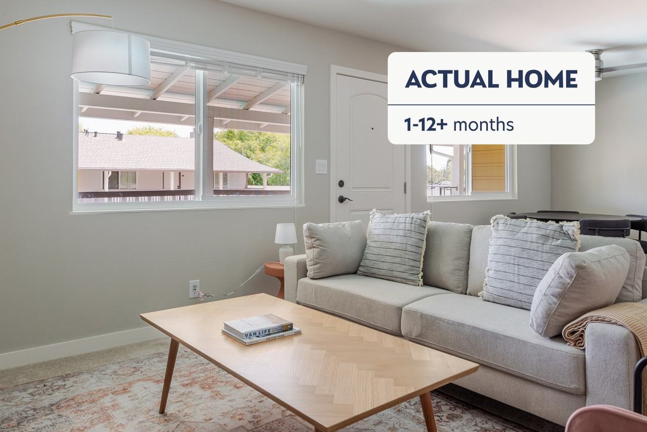 Listing photo 1 of 5