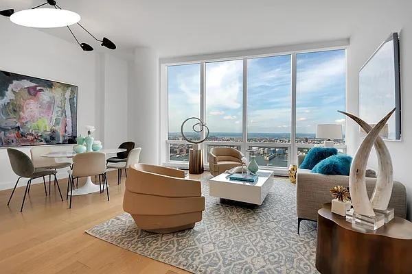 Listing photo 1 of 5