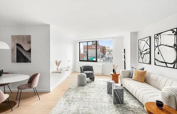 Listing photo 1 of 5