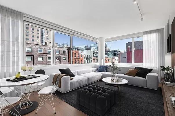 Listing photo 1 of 5