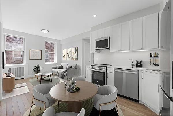 Listing photo 1 of 5