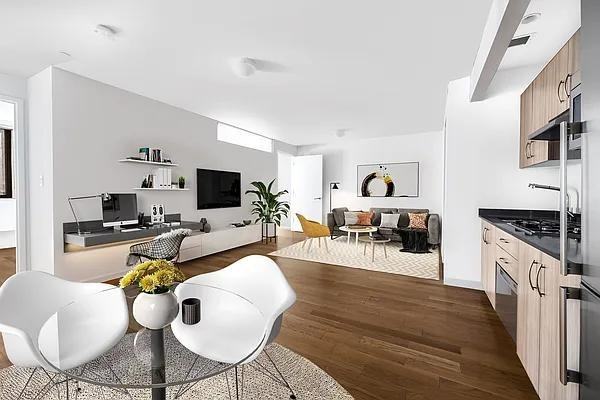 Listing photo 1 of 5