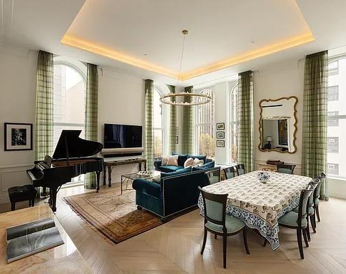 Listing photo 1 of 5