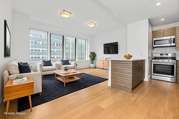 Listing photo 1 of 5