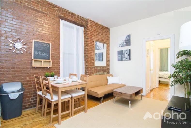 Listing photo 1 of 5