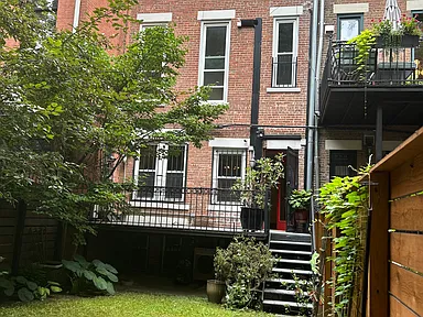 Listing photo 1 of 5