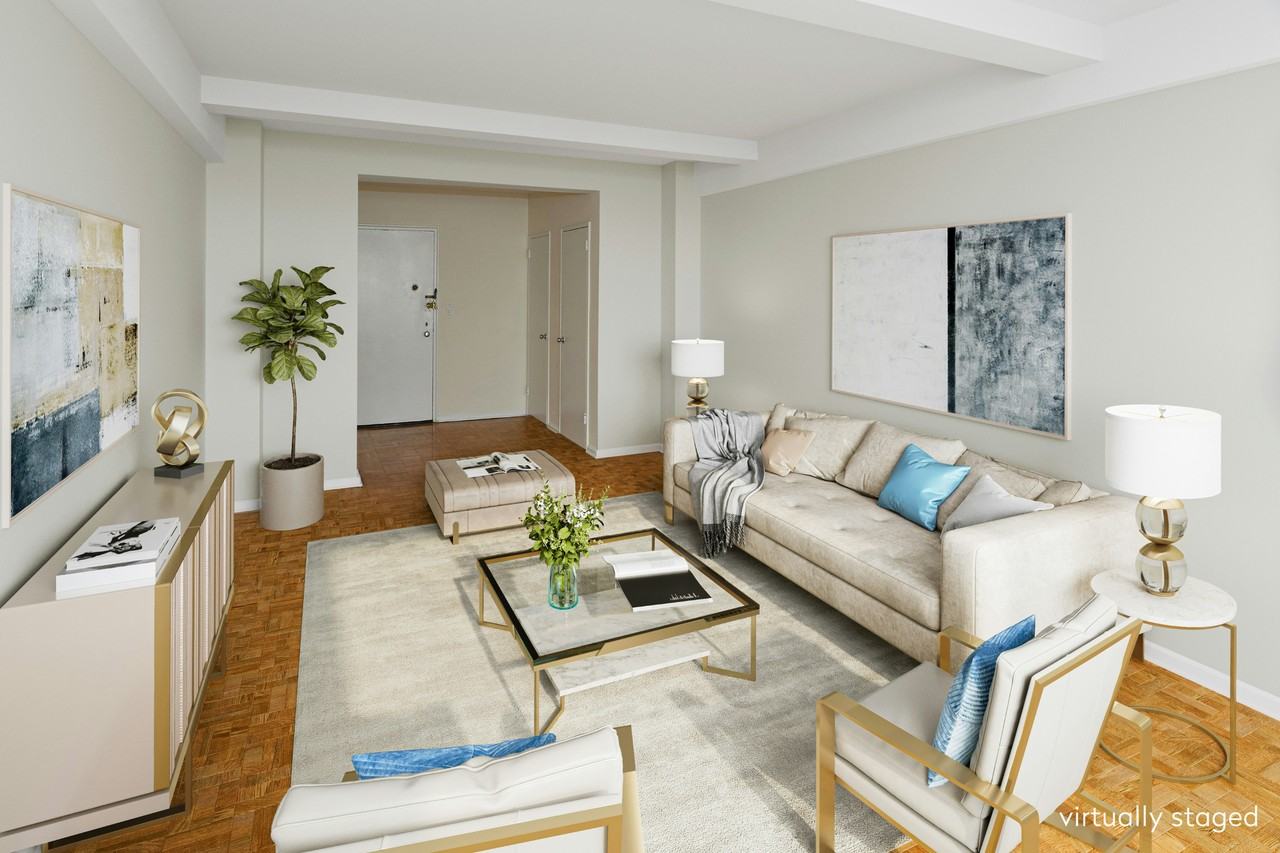 Listing photo 1 of 5