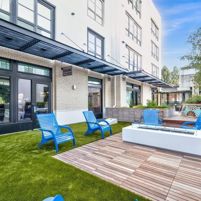 Listing photo 1 of 5