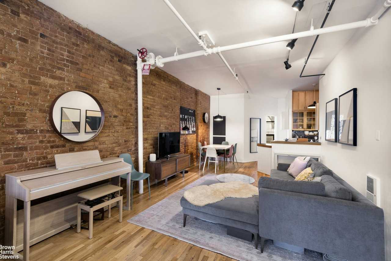 Listing photo 1 of 5