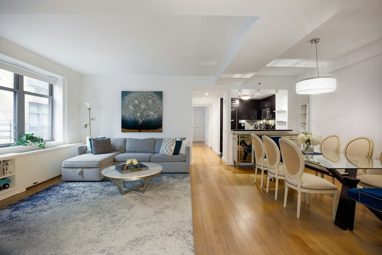 Listing photo 1 of 5