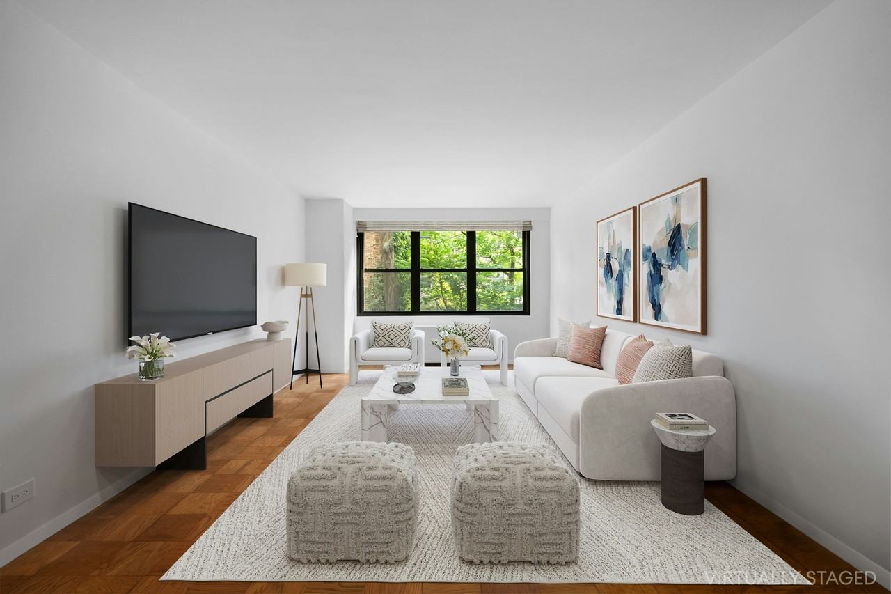 Listing photo 1 of 5