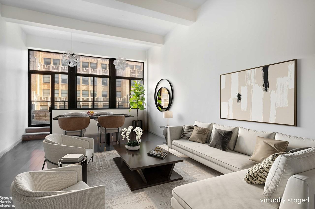 Listing photo 1 of 5