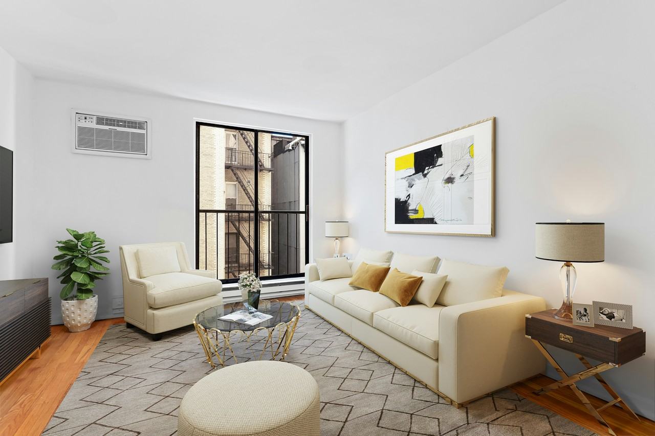 Listing photo 1 of 5