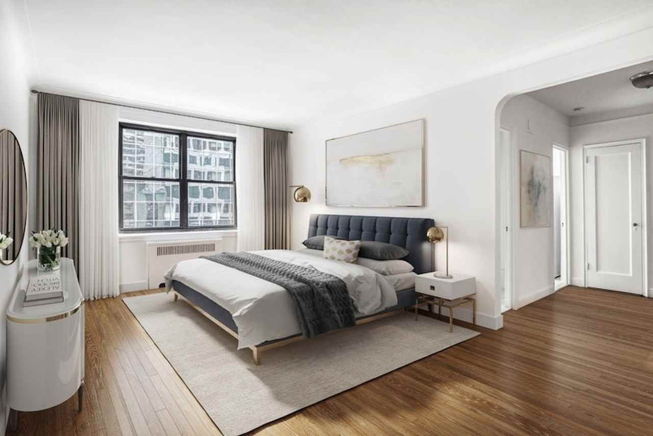 Listing photo 1 of 5