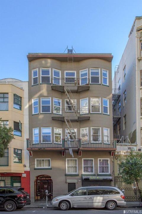 Listing photo 1 of 5