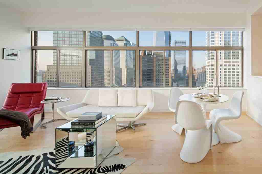 Listing photo 1 of 5