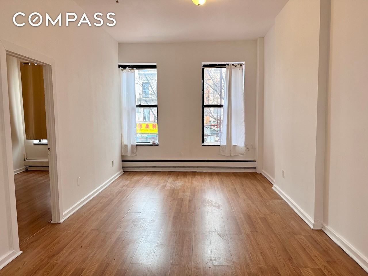 Listing photo 1 of 5