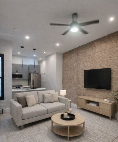 Listing photo 1 of 5