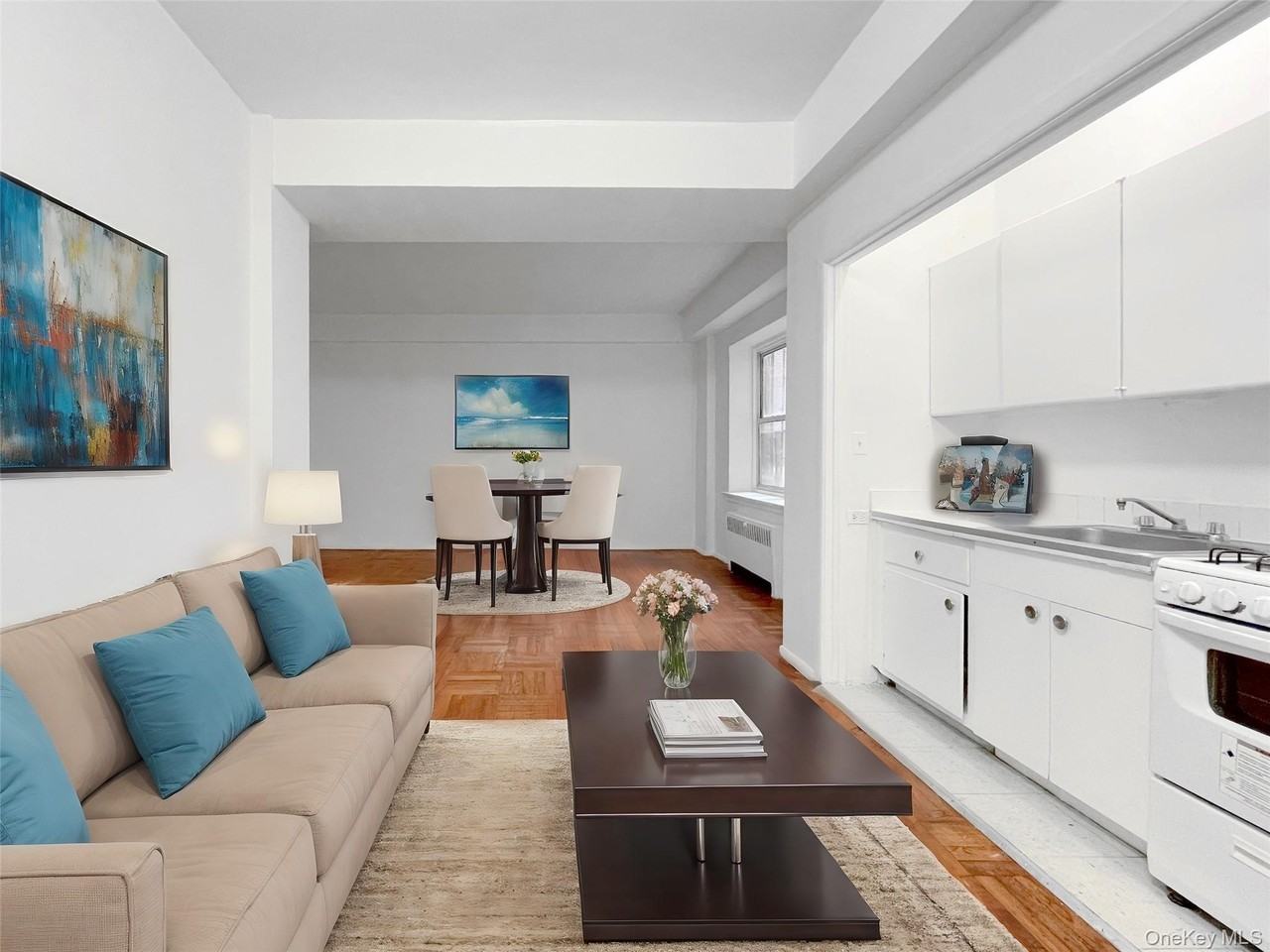 Listing photo 1 of 5