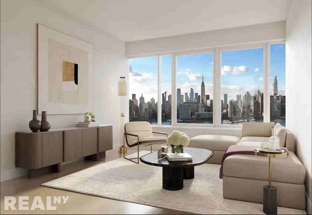 Listing photo 1 of 5