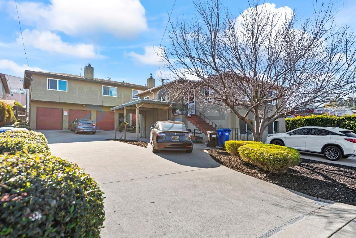 Listing photo 1 of 5