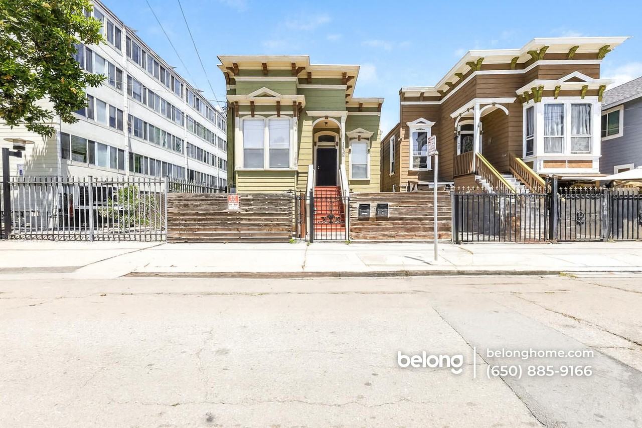 Listing photo 1 of 5