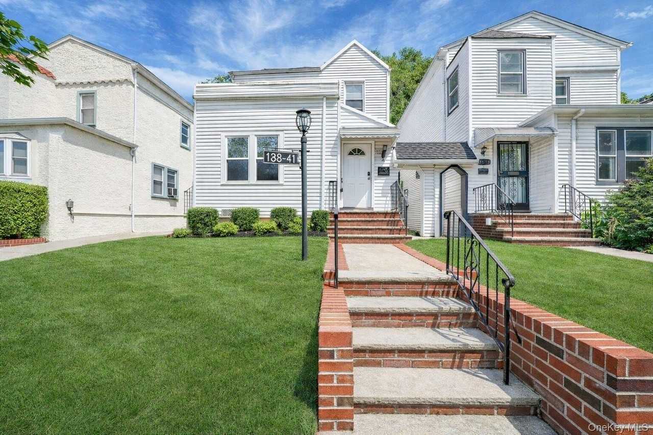 Listing photo 1 of 5