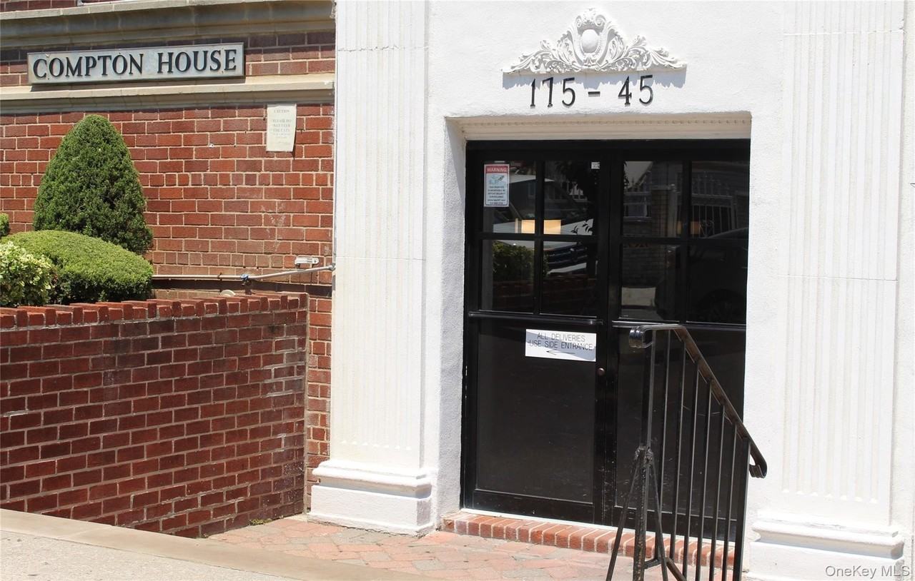 Listing photo 1 of 5