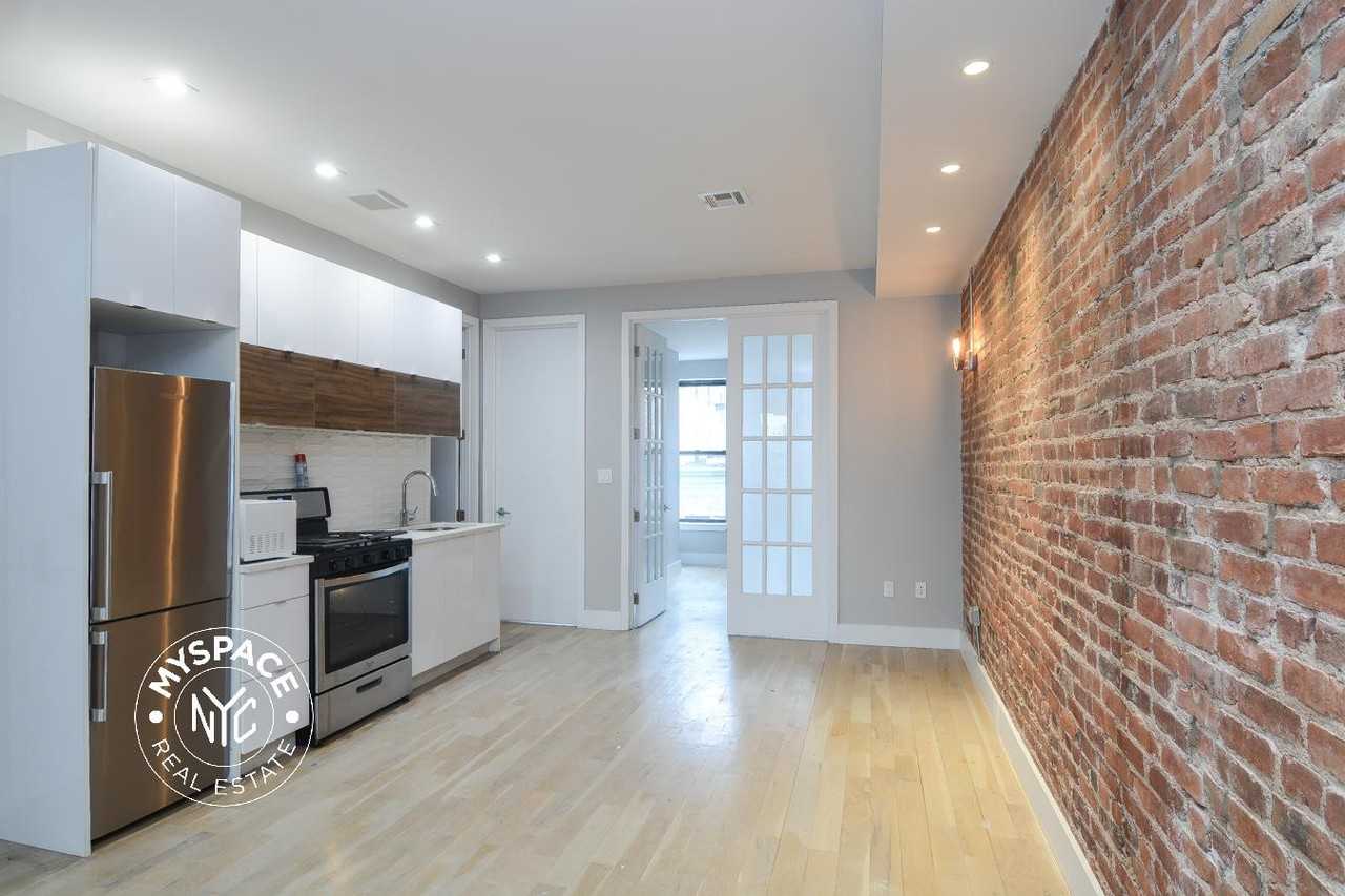 Listing photo 1 of 5