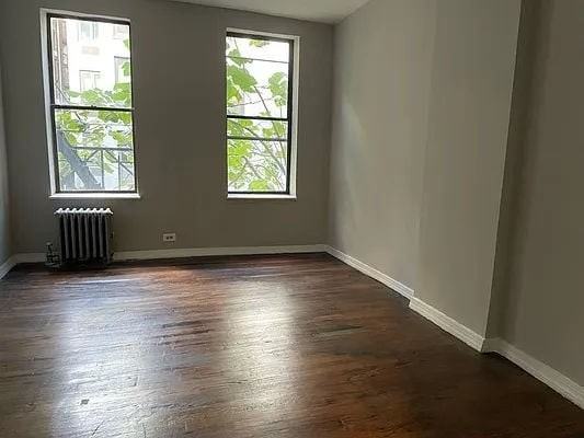 Listing photo 1 of 5