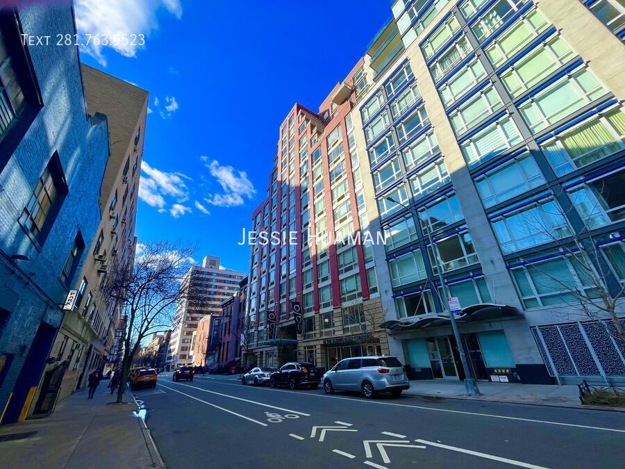 Listing photo 1 of 5