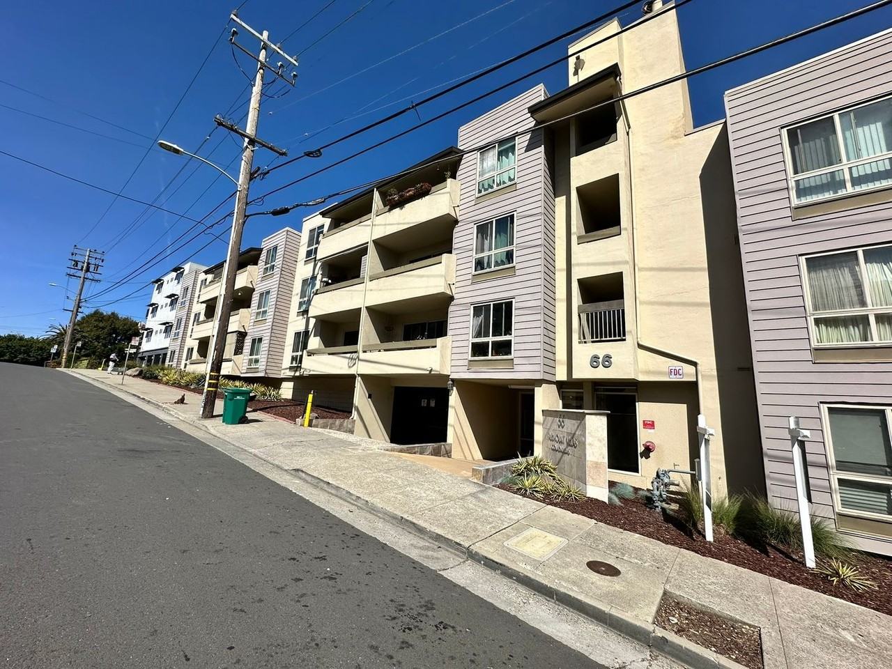Listing photo 1 of 5