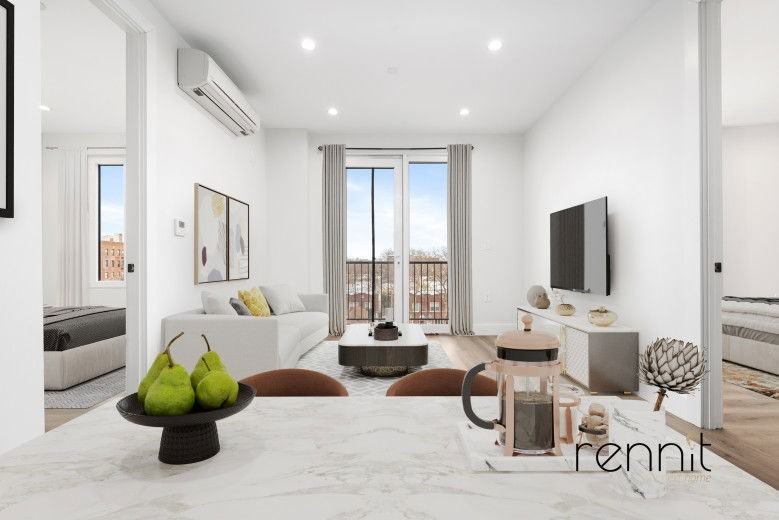 Listing photo 1 of 5