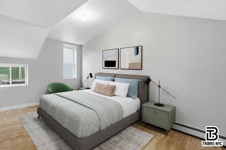 Listing photo 1 of 5