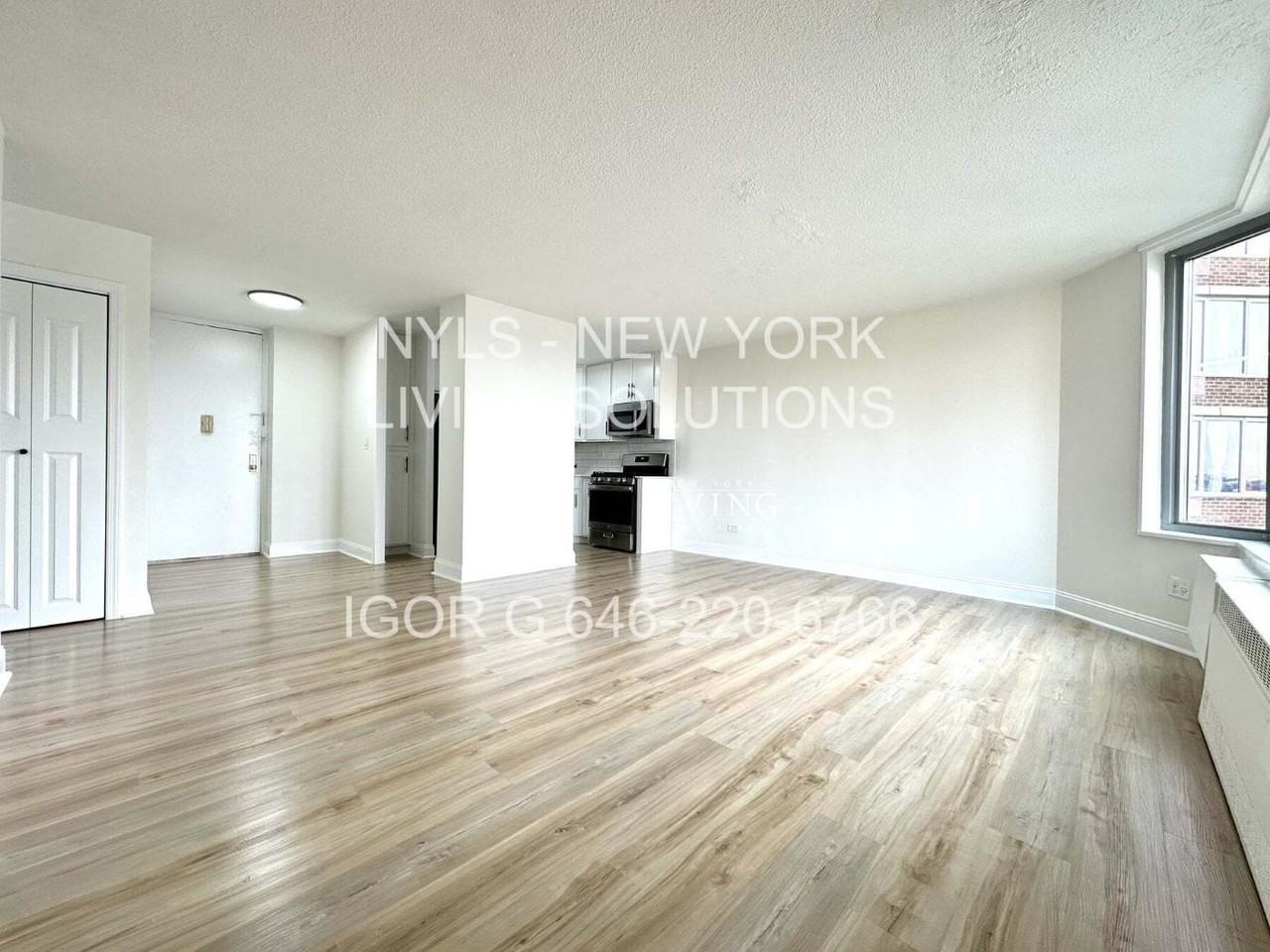 Listing photo 1 of 5