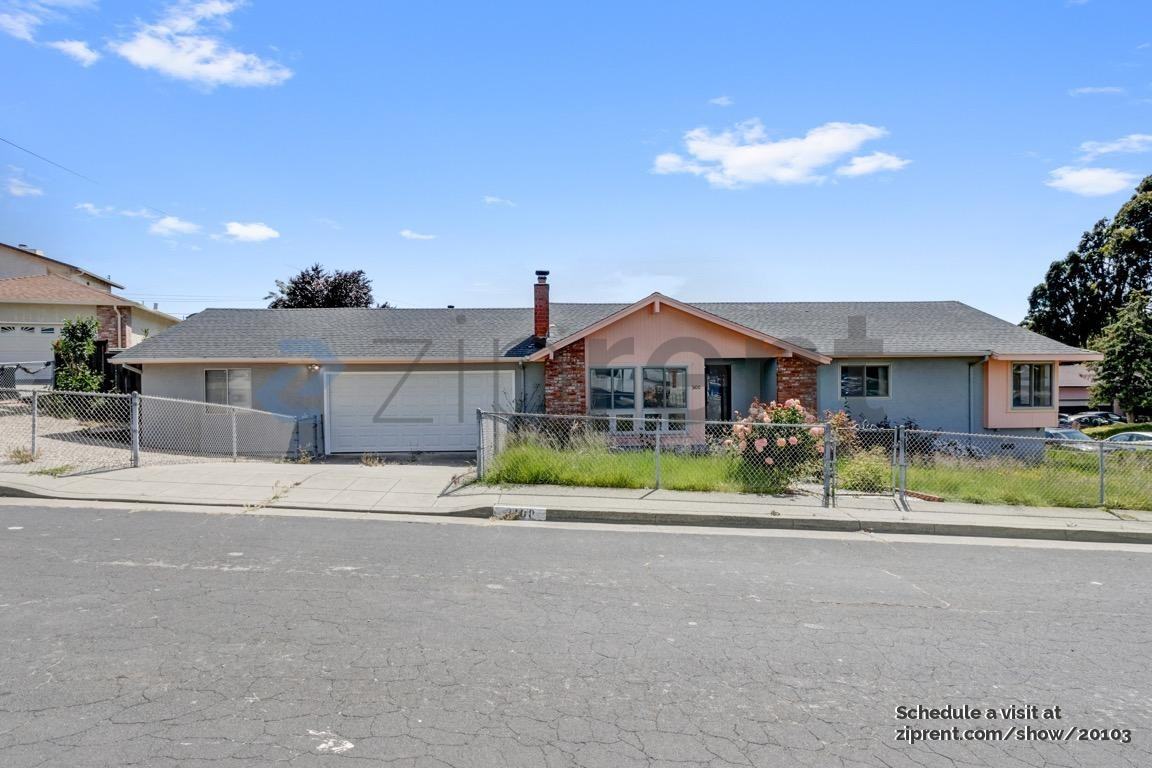 Listing photo 1 of 5