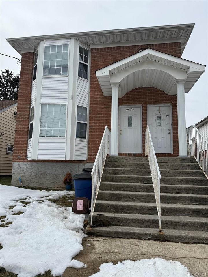 Listing photo 1 of 4