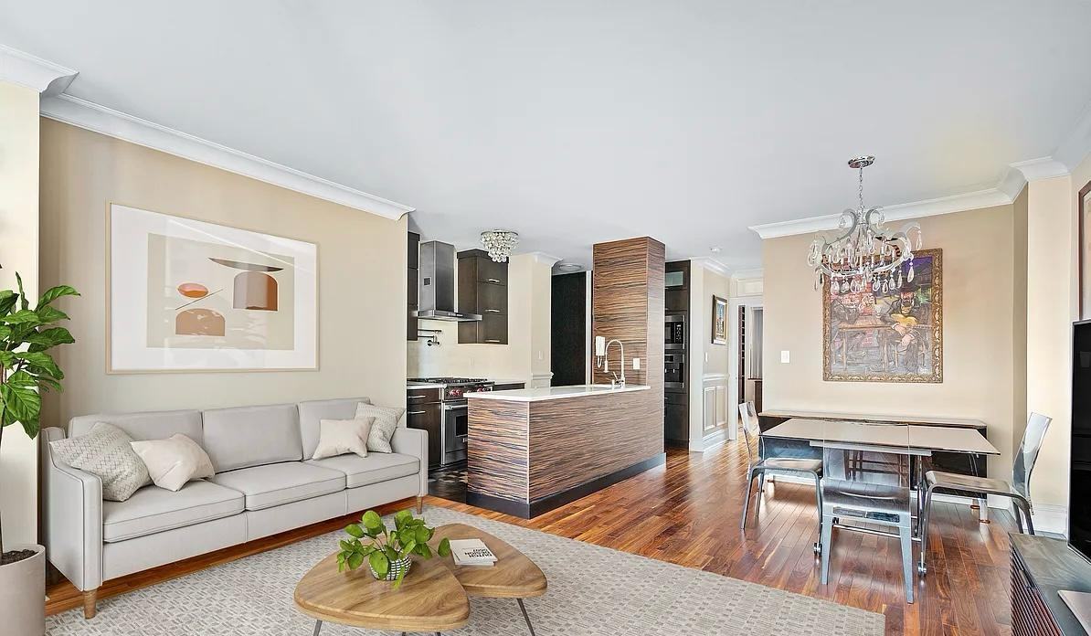 Listing photo 1 of 5