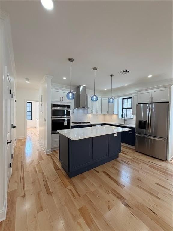 Listing photo 1 of 3