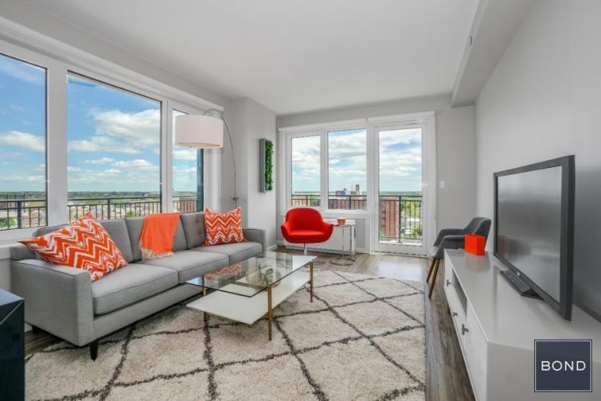 Listing photo 1 of 5