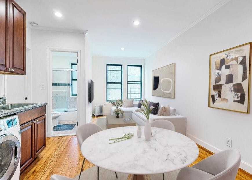 Listing photo 1 of 4