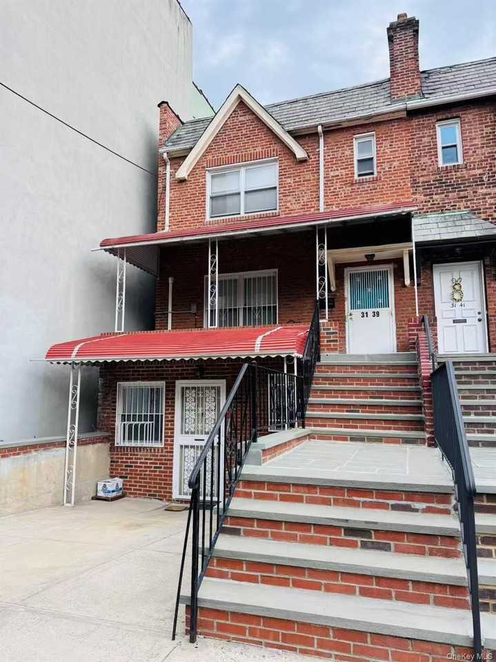 Listing photo 1 of 5