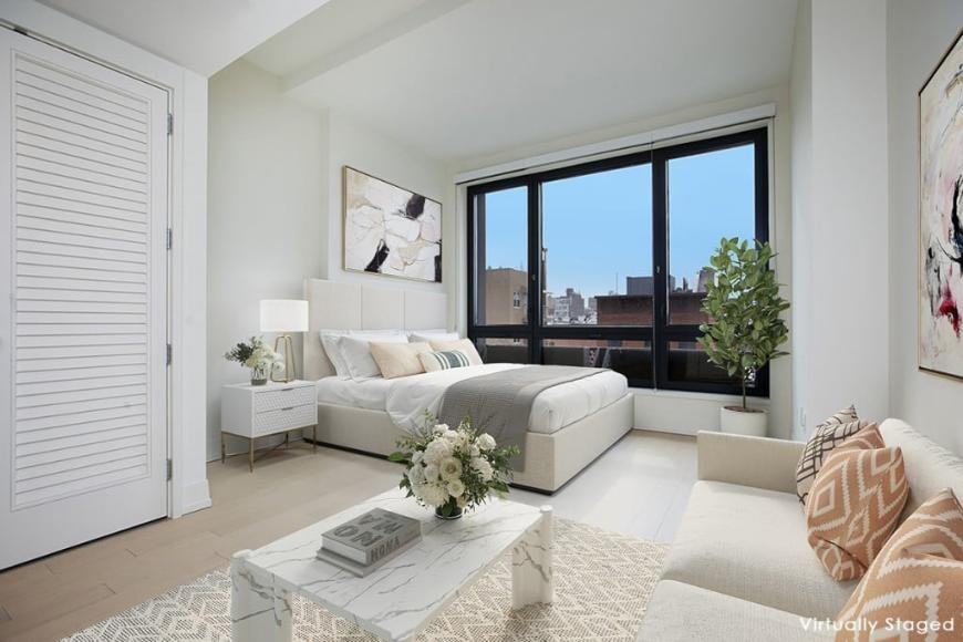 Listing photo 1 of 5