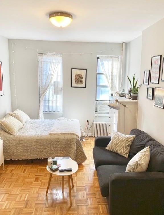 Listing photo 1 of 5