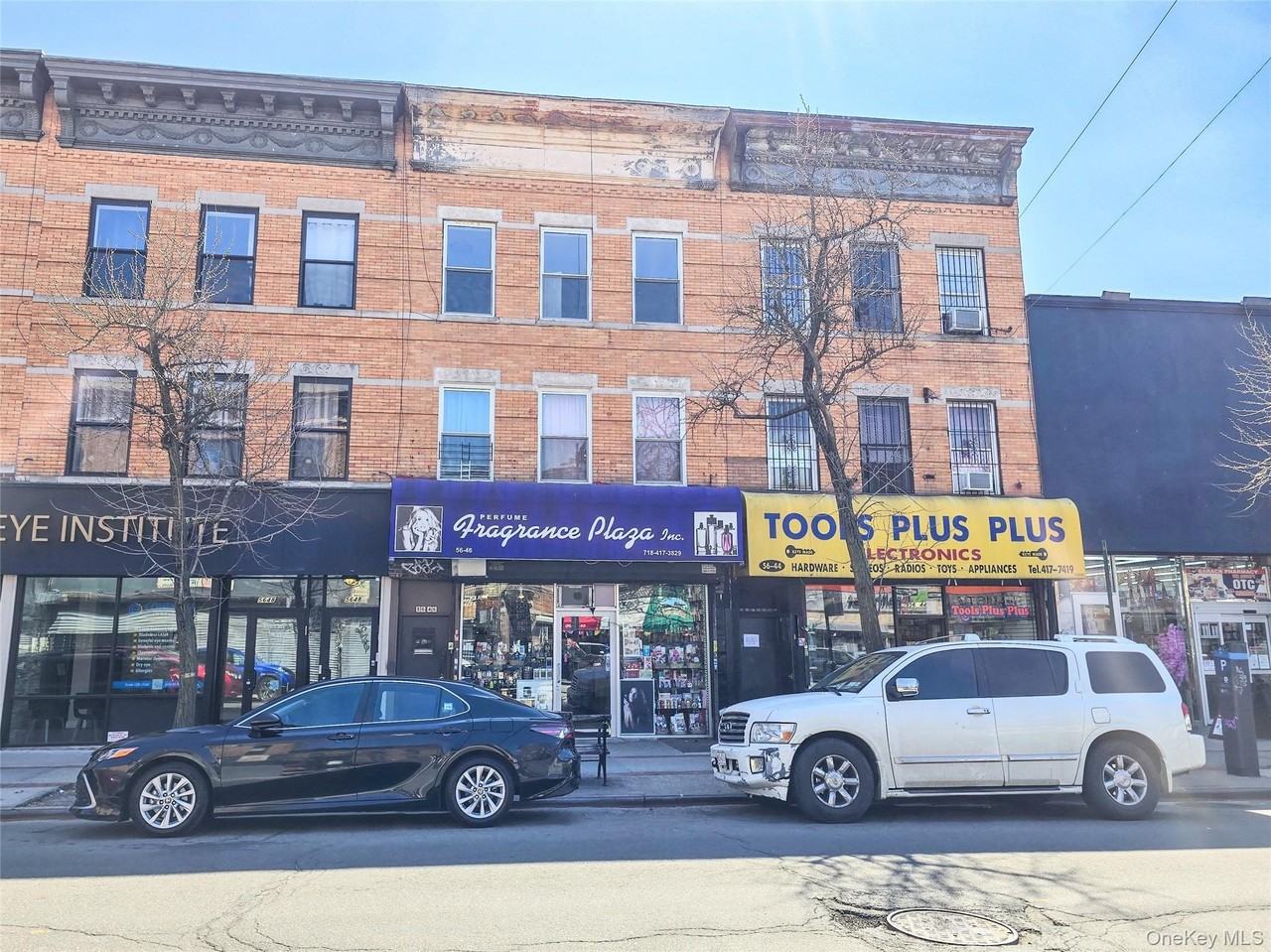 Listing photo 1 of 5