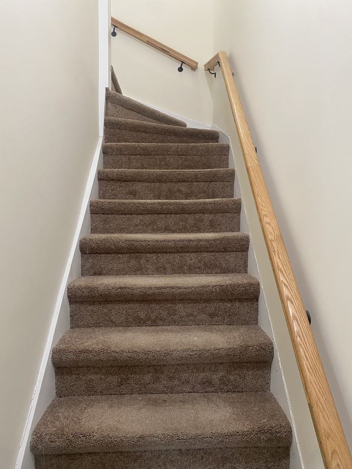 Listing photo 1 of 5