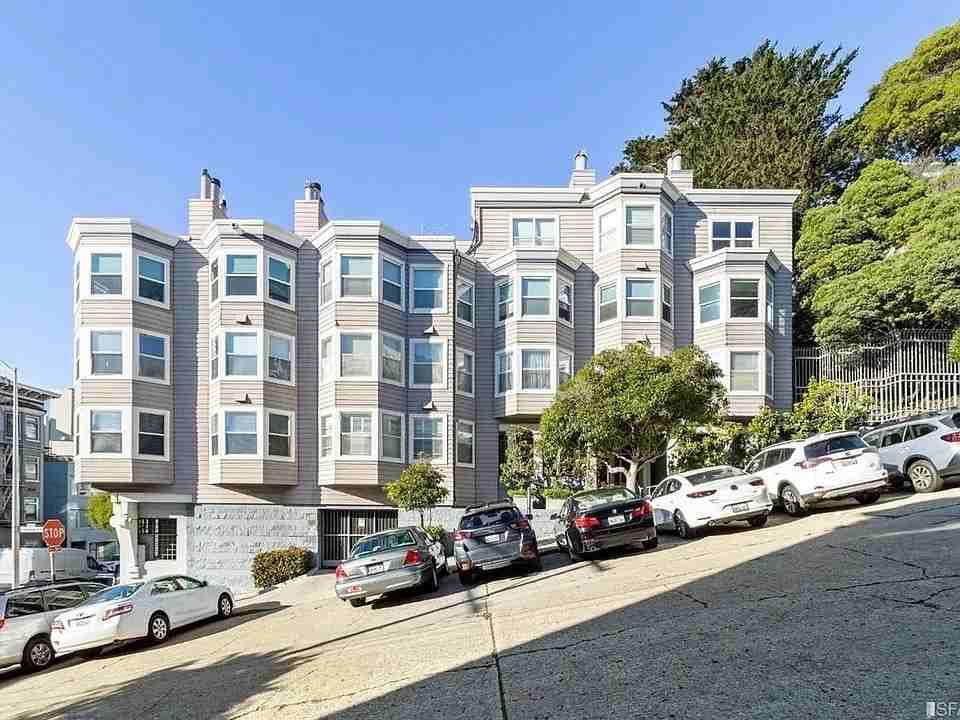 Listing photo 1 of 5