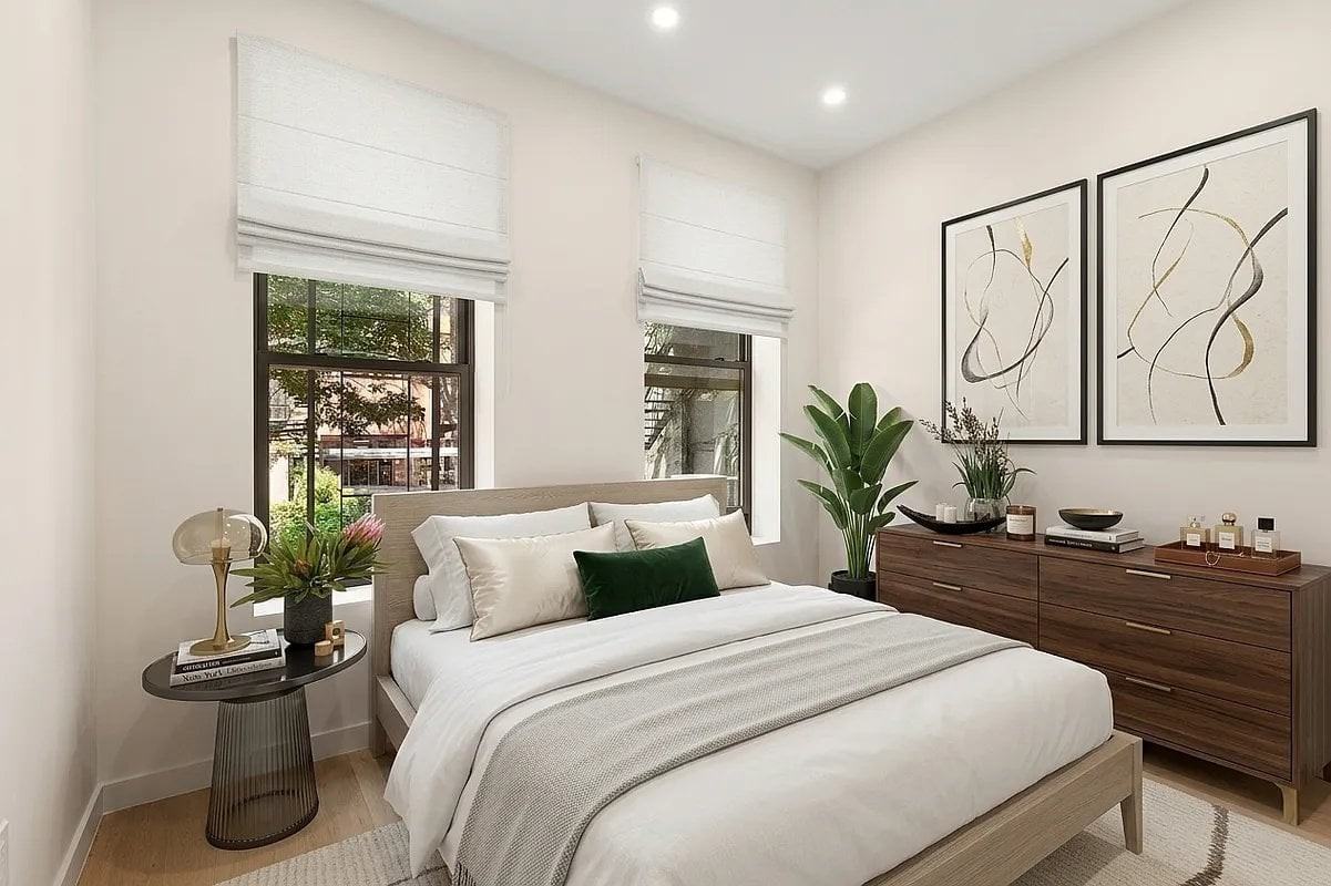 Listing photo 1 of 4