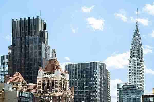 Listing photo 1 of 5